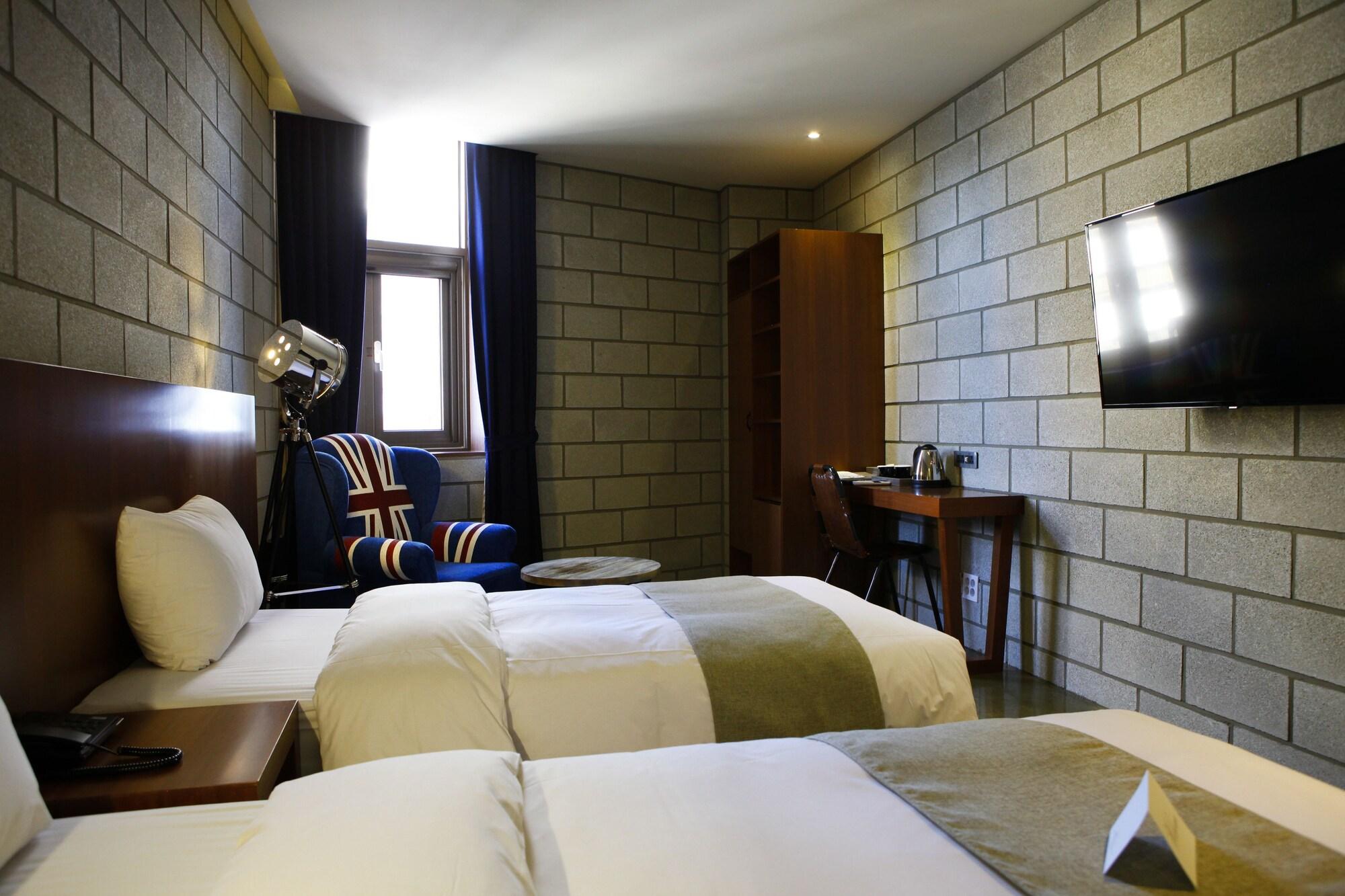 Hotel Doma Myeongdong Seoul Exterior photo