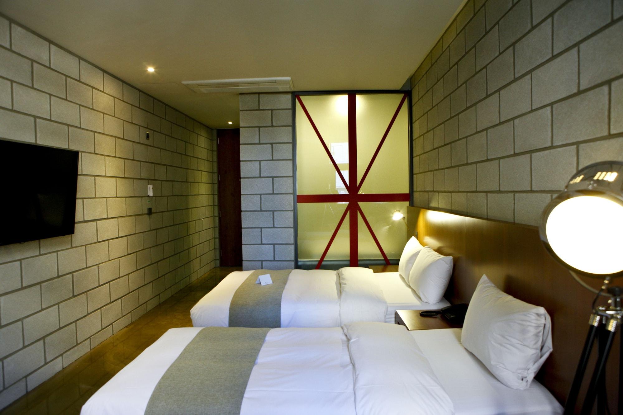 Hotel Doma Myeongdong Seoul Exterior photo