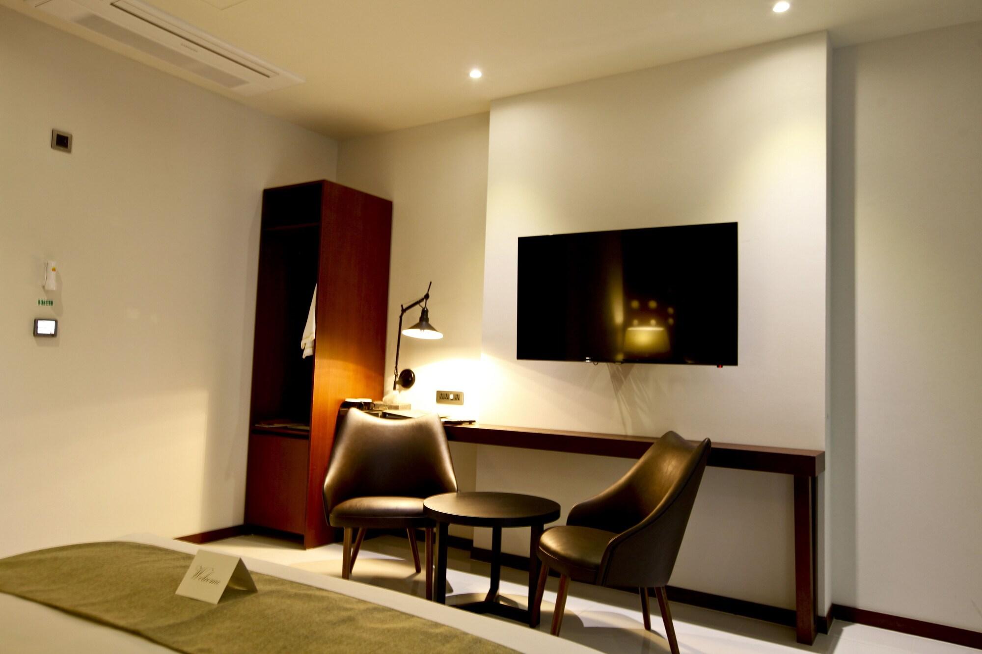 Hotel Doma Myeongdong Seoul Exterior photo