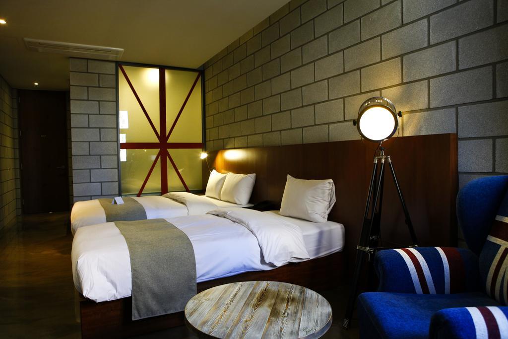 Hotel Doma Myeongdong Seoul Room photo
