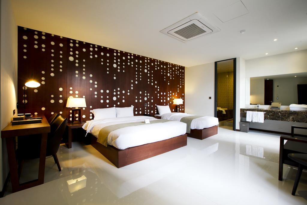Hotel Doma Myeongdong Seoul Room photo